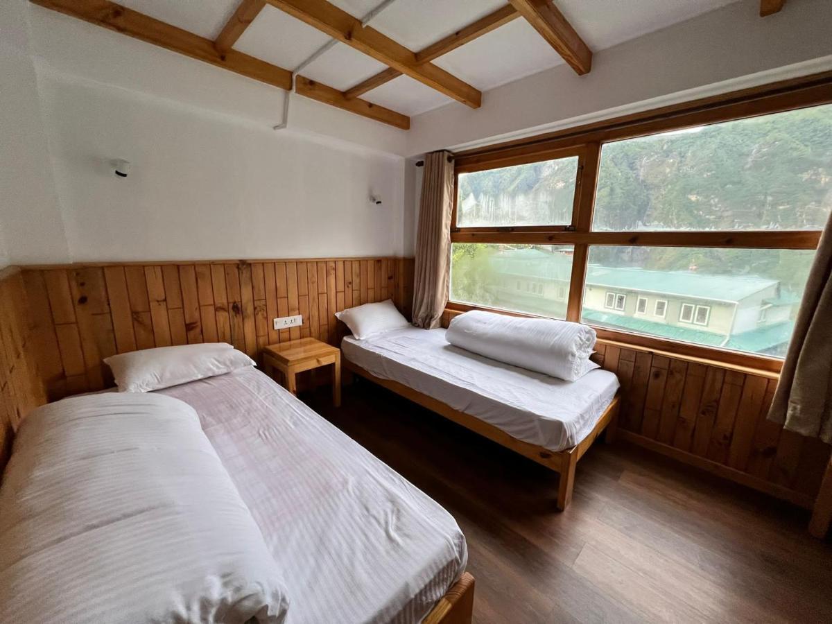Hotel Camp De Base Namche Exterior photo