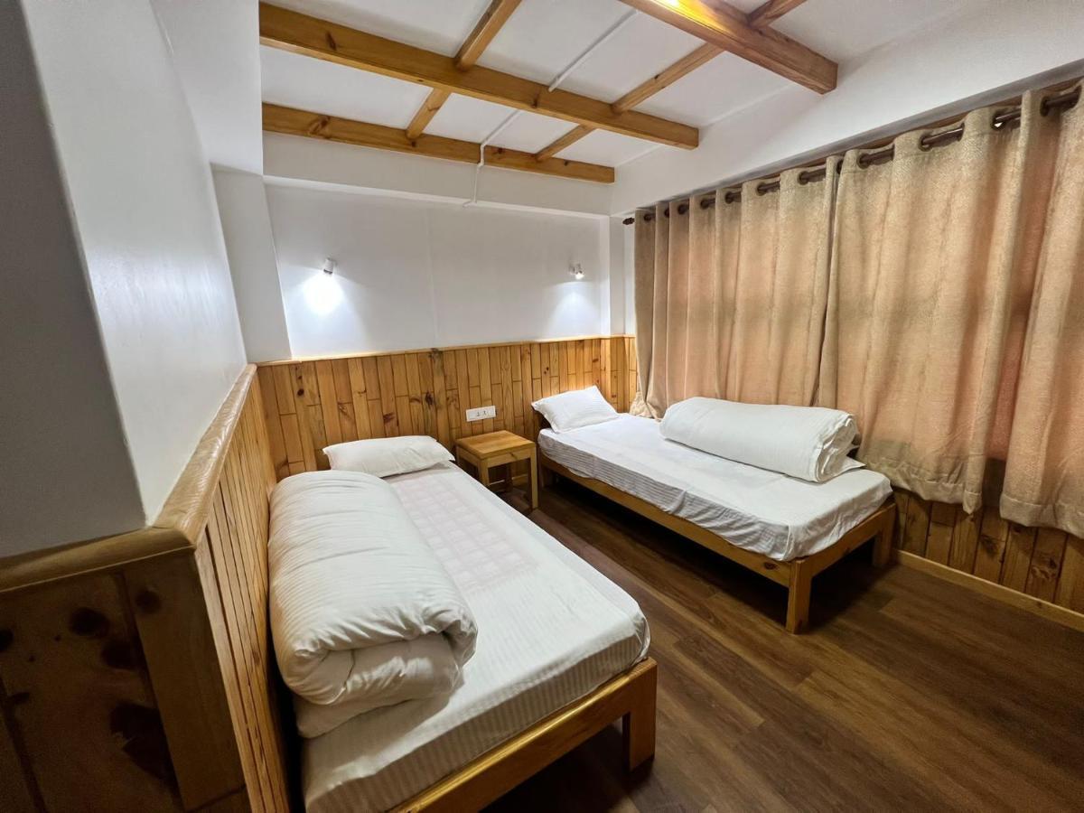 Hotel Camp De Base Namche Exterior photo